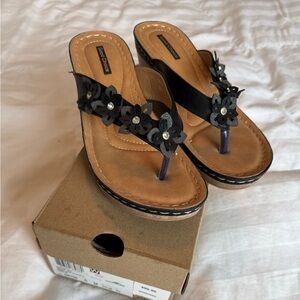 Clarks Black Floral Women's Sandals